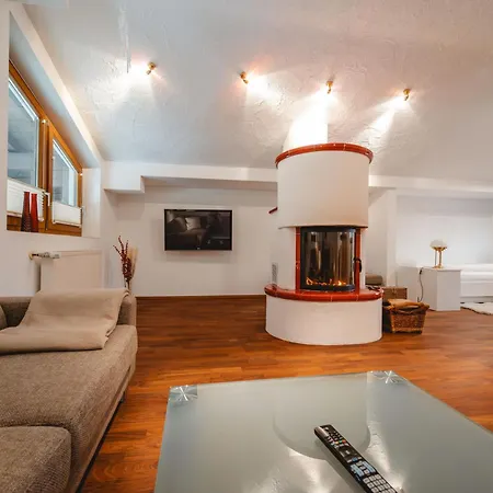 Auszeit By Interhome * Hollersbach im Pinzgau