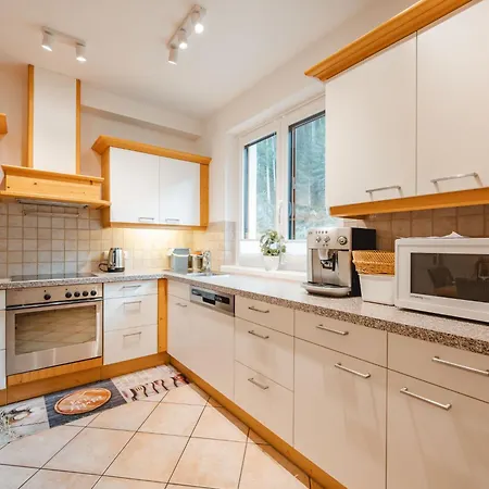 Auszeit By Interhome Apartment Hollersbach im Pinzgau